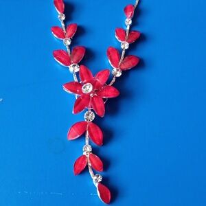 Elegant Red Leaf Necklace and Earring Set